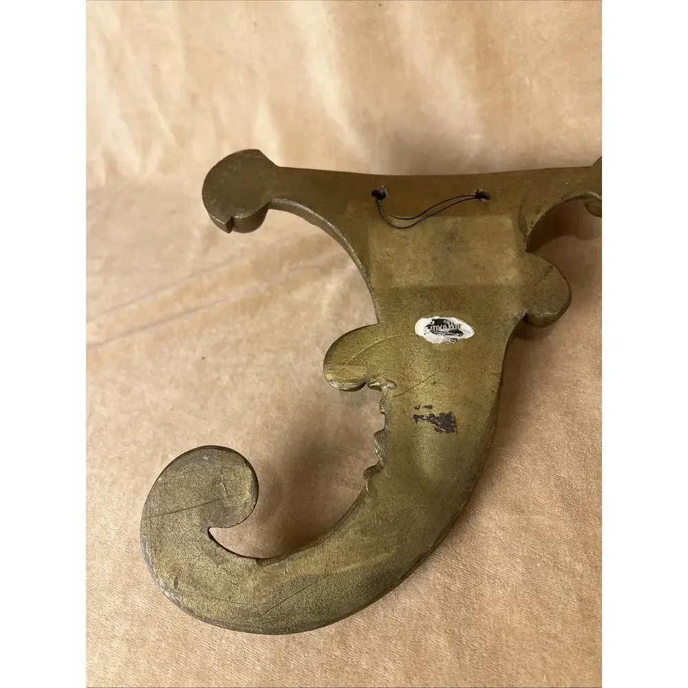 Vintage Classical Leaf Wall Sconce Planter Gold‎ Tone Finish.